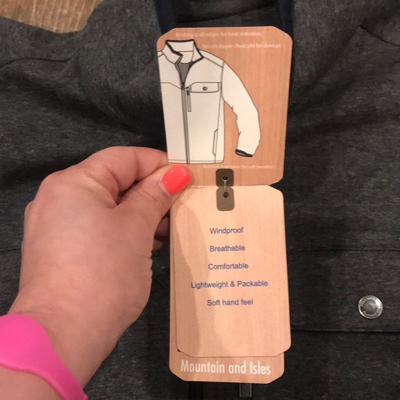 Men’s Jacket - Picture 3 of 7